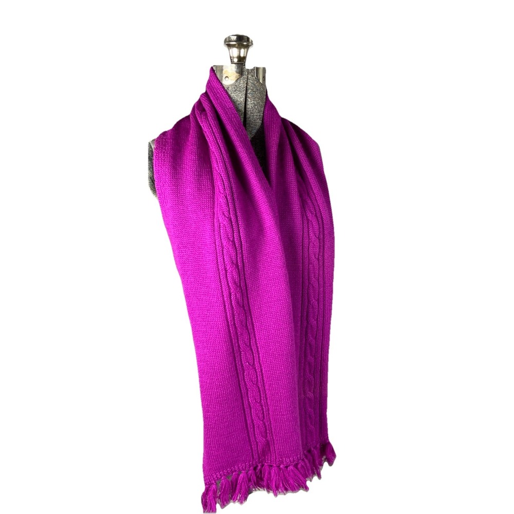 NWT Grandoe 100% Wool Cable Knit Scarf Tassels Magenta Dopamine Dressing Cozy
